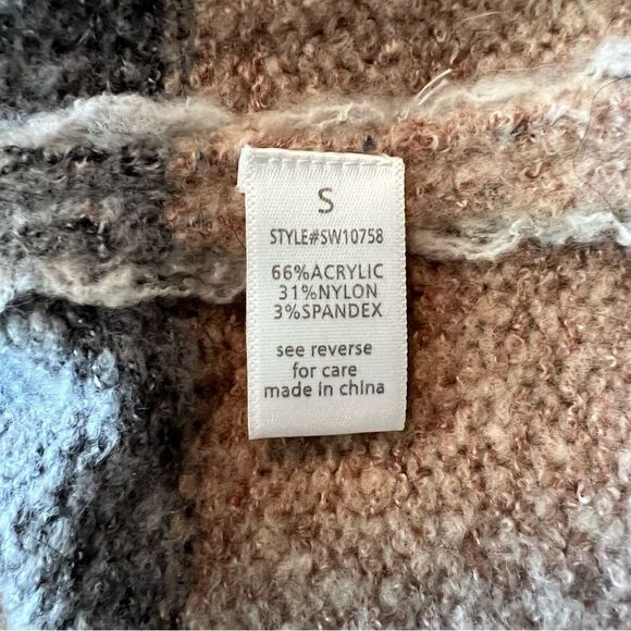 Active USA colour block cardigan. Size small - Picture 6 of 11